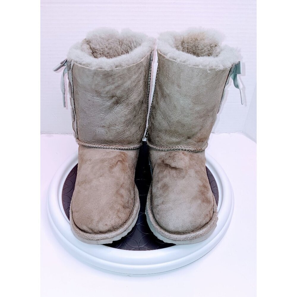 UGG Youth Size 4 Sheepskin Boots With Satin Bow Accents & Wool Lining